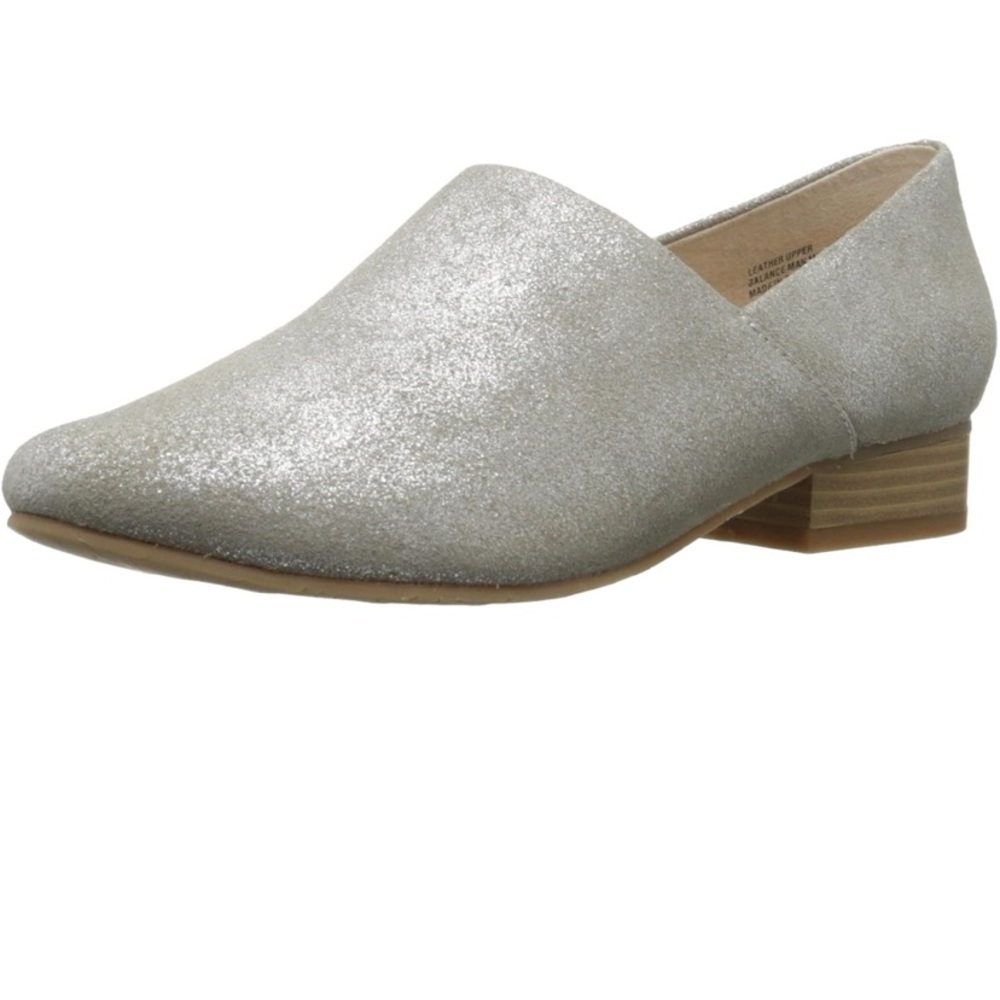 BC Footwear Beige Loafers